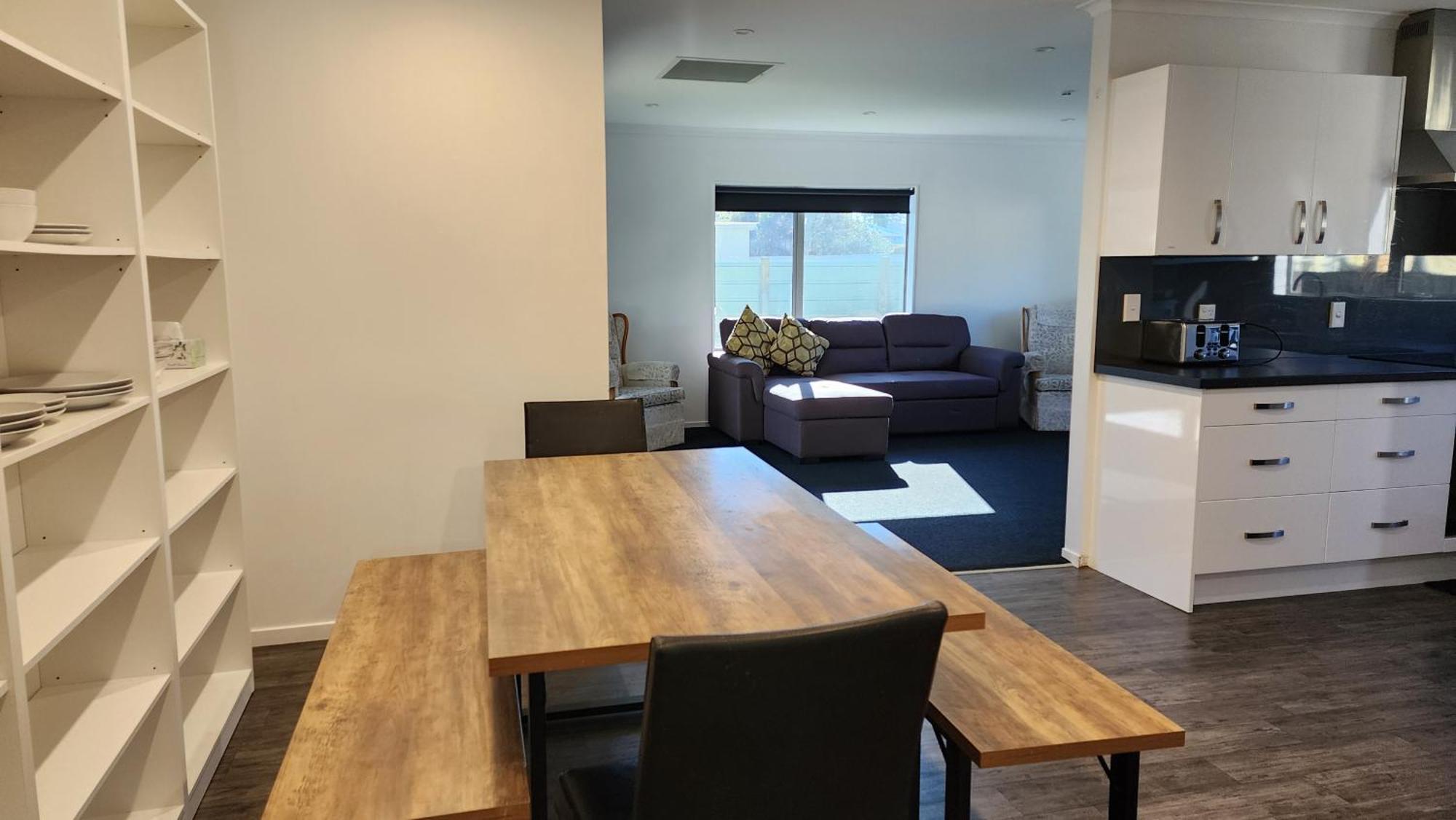 Oaktree Entire Holiday Home, Sleeps 8 To12 Distretto di Distretto di Rotorua Esterno foto