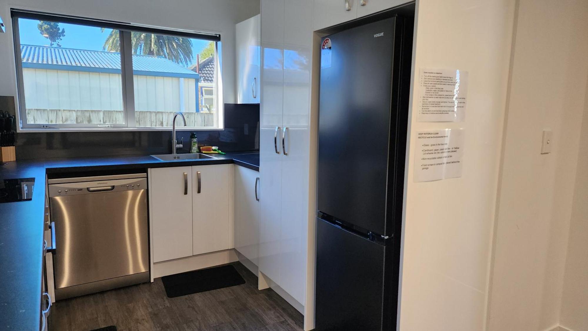 Oaktree Entire Holiday Home, Sleeps 8 To12 Distretto di Distretto di Rotorua Esterno foto