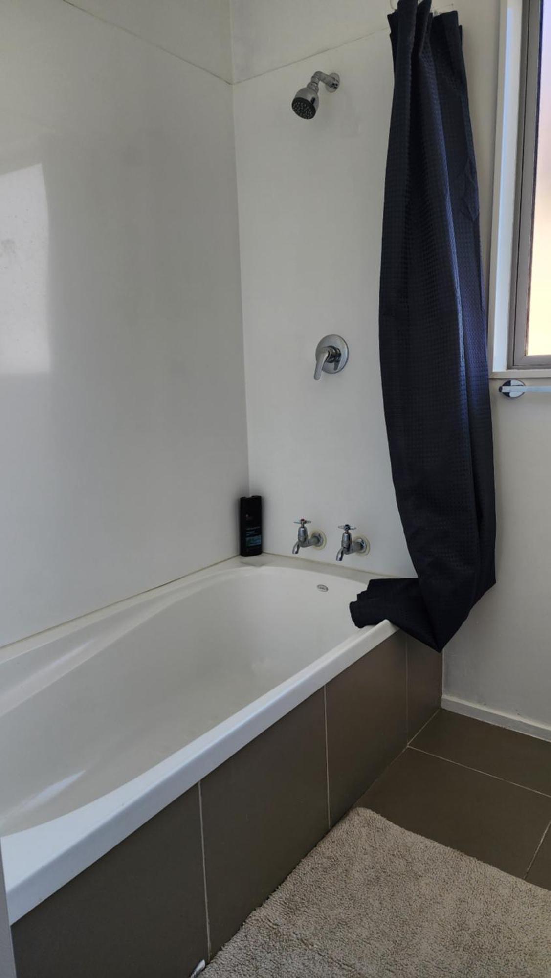 Oaktree Entire Holiday Home, Sleeps 8 To12 Distretto di Distretto di Rotorua Esterno foto