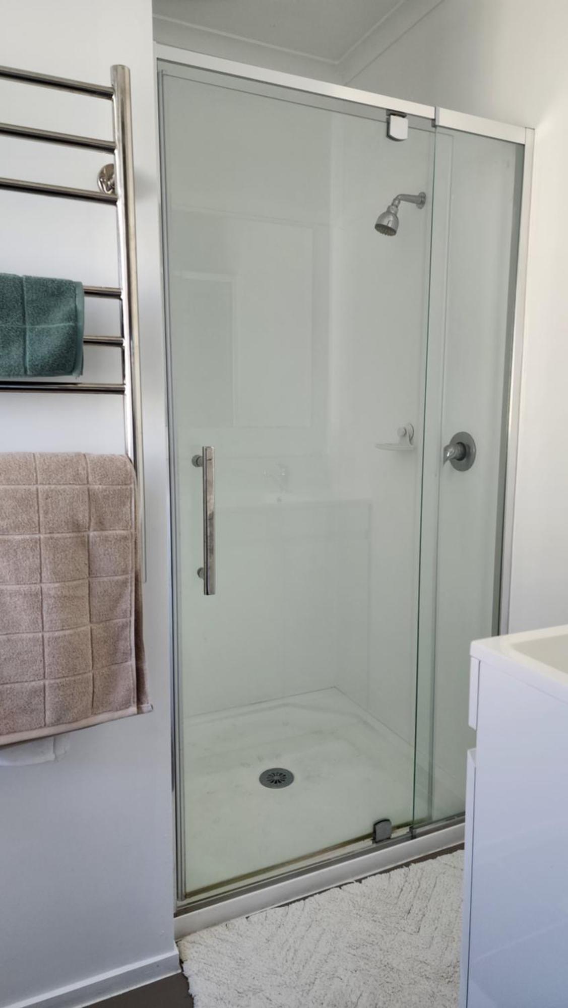 Oaktree Entire Holiday Home, Sleeps 8 To12 Distretto di Distretto di Rotorua Esterno foto